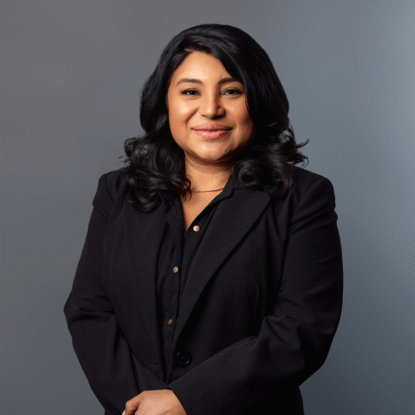 Julie  Adriano Photo